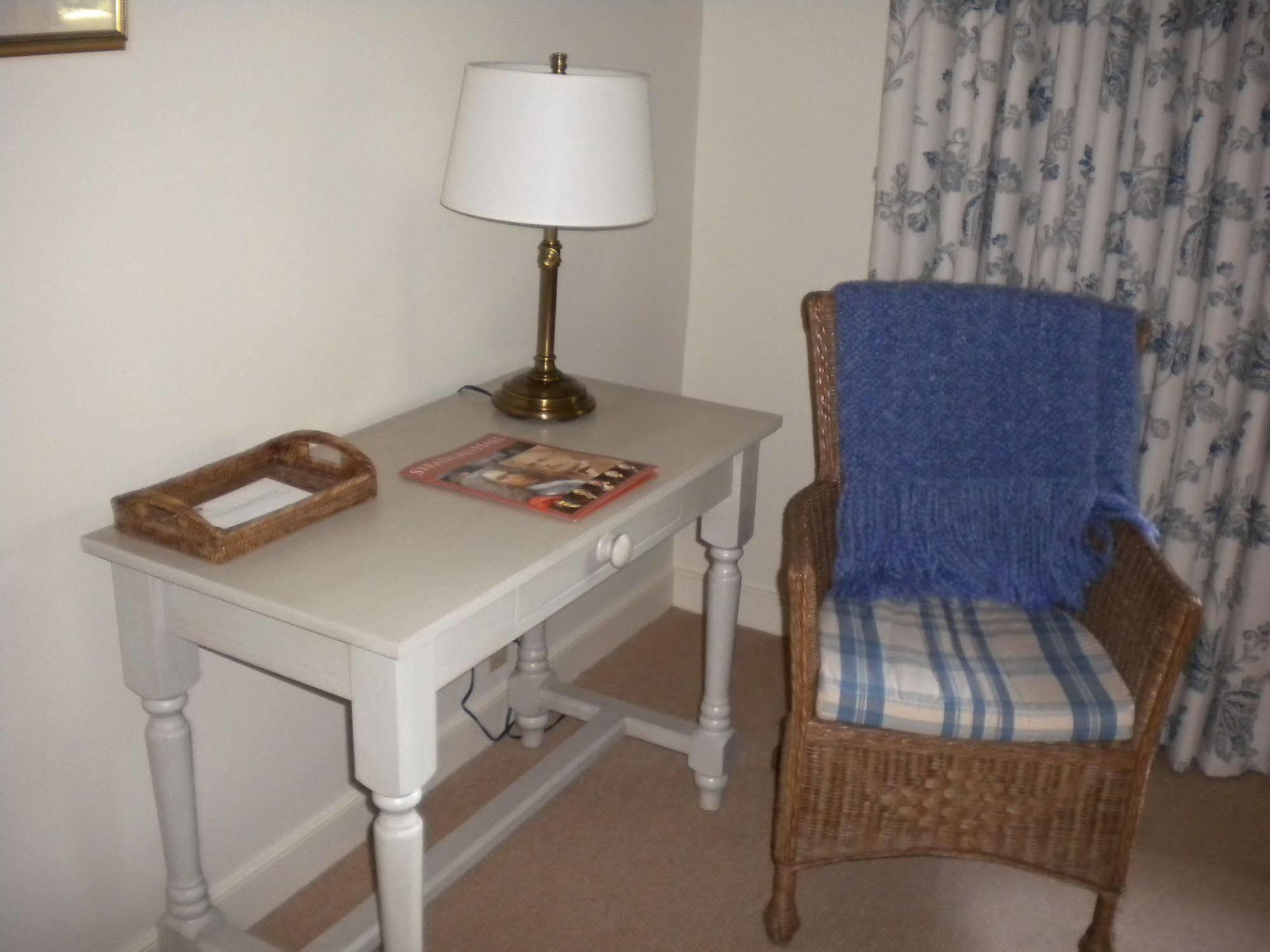 The Inn At Stratford Hall East End Экстерьер фото